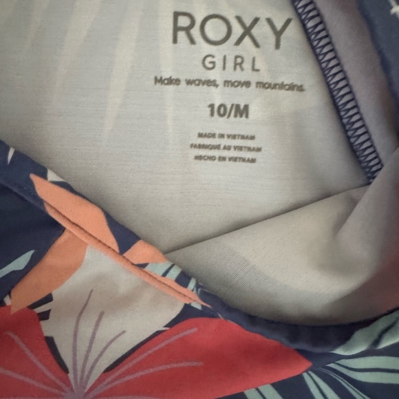 ROXY Roxy Girl's Love Confirmation Long Sleeve Rashguard Set (Big Kids) - Picture 3 of 4